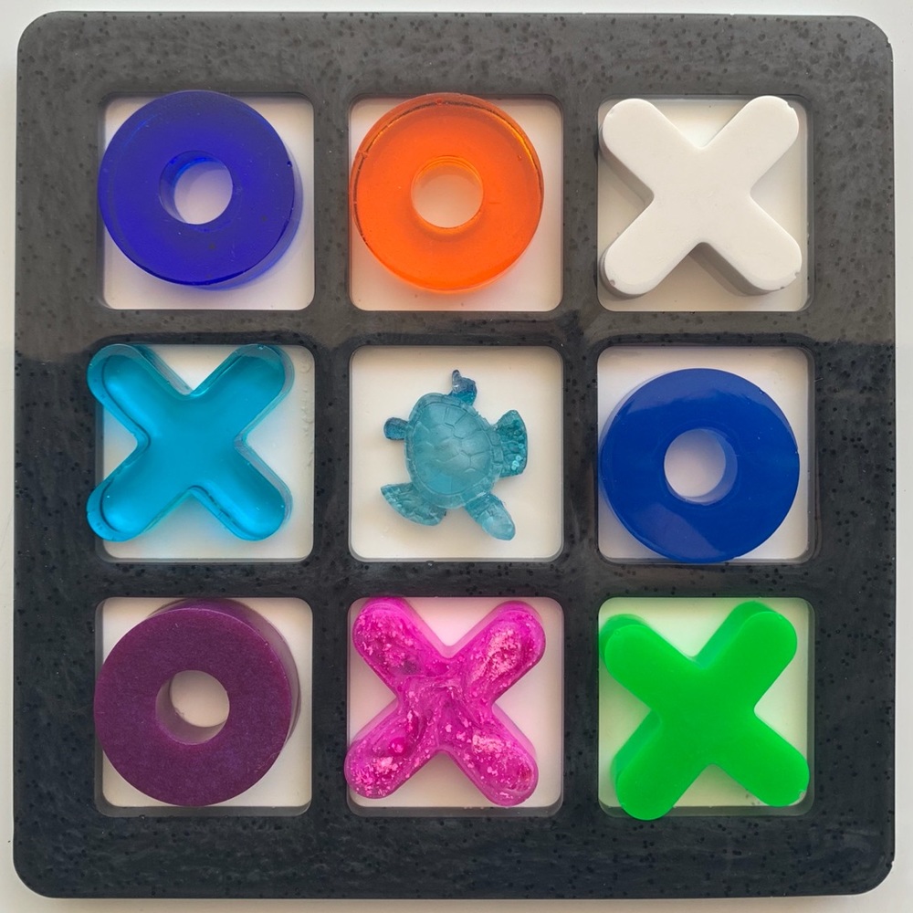Resin Tic Tac Toe